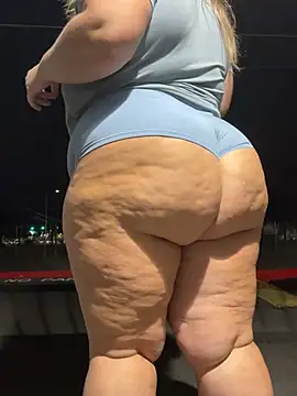 BigMama6969's Live XXX Chat