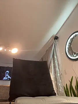 Frank_FarrellのライブXXXチャット
