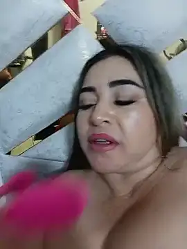 Chat XXX en directo de candy69-