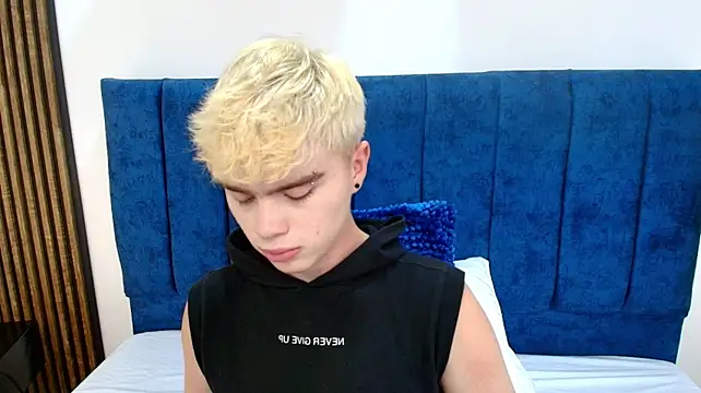Ian_Stone XXX чат на живо