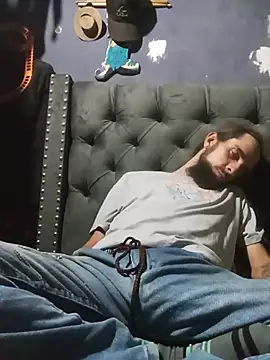 Chat +18 de Hairy_mannn2 ao vivo