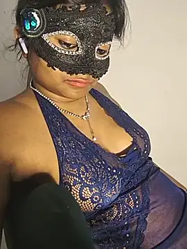 Chat +18 de DIRTYSECRET_QUEEN_07 ao vivo