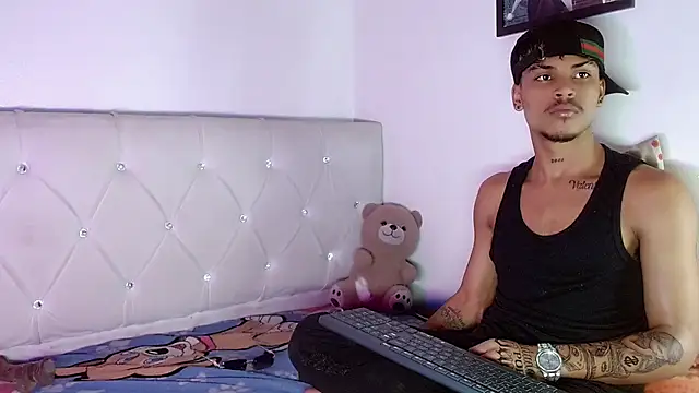 Angel_foxc13's Live XXX Chat