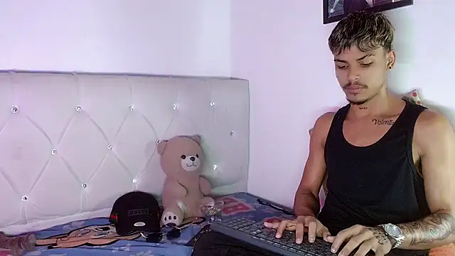 Angel_foxc13n Live XXX chat