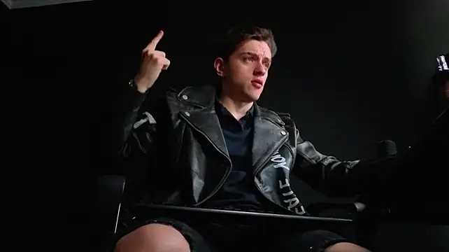 FelixStarkk Live XXX Chat