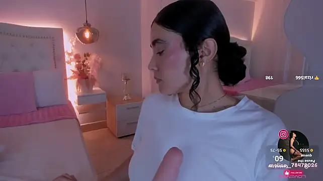 צ'אט XXX בשידור חי של emilly_duque