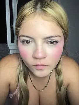 Dulceevela's Live XXX Chat