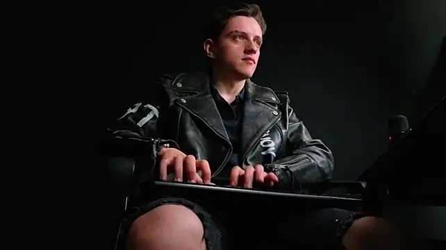 FelixStarkk: απευθείας συνομιλία ΧΧΧ