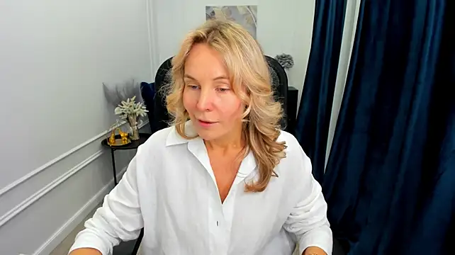 Онлайн чат XXX Sinty_Devis