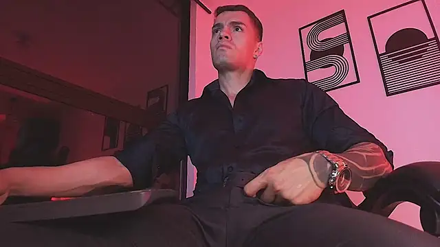 צ'אט XXX בשידור חי של ALPHA_DOMINUS_