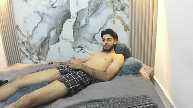XXX chat uživo modela dashmonroe