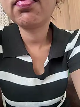 Chat +18 de Loviiie ao vivo