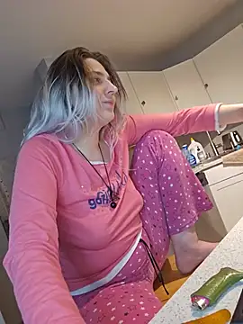 ScarletsWeb Live XXX Chat
