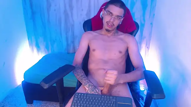 Tayson_Hot: απευθείας συνομιλία ΧΧΧ