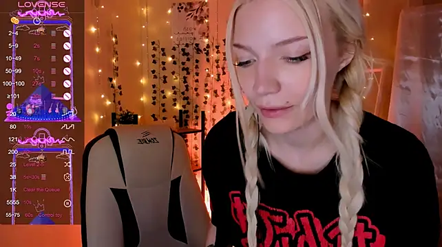 AnyaTaylor_ live XXX chat