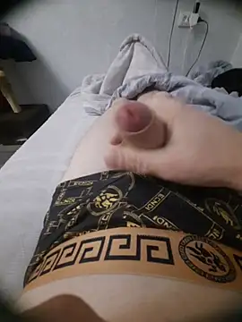 צ'אט XXX בשידור חי של hornny_boy45