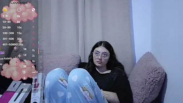Chat +18 de lessliee22_ ao vivo