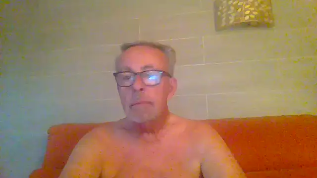 Chat +18 de tuggy59 ao vivo
