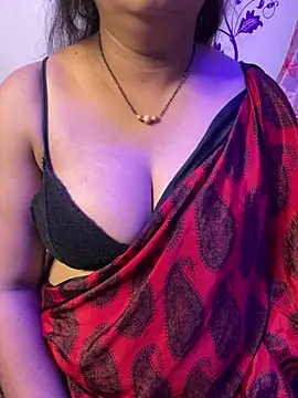 UR_Chocogirl's Live XXX Chat