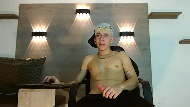 Gaeliitto Live XXX Chat