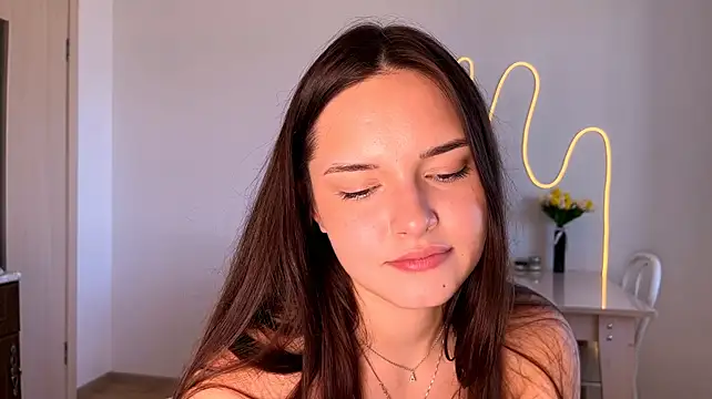 ScattyNoon Live XXX-chat