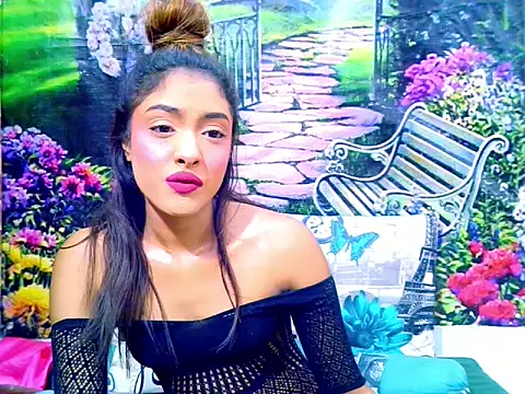 IndianPretty14u2Luv élő XXX-chatje