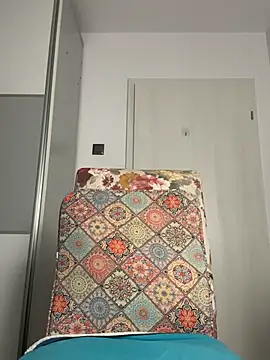 Chat +18 de snow_flakee ao vivo