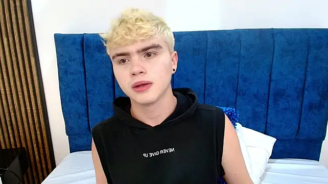 Ian_Stone Chat XXX live
