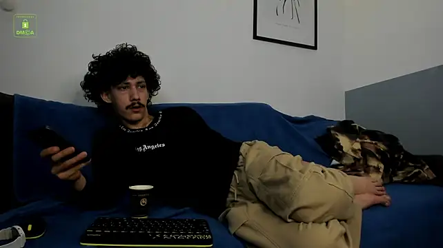 Czat XXX na żywo – Dilan_Wolfe
