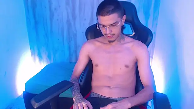 Онлайн чат XXX Tayson_Hot