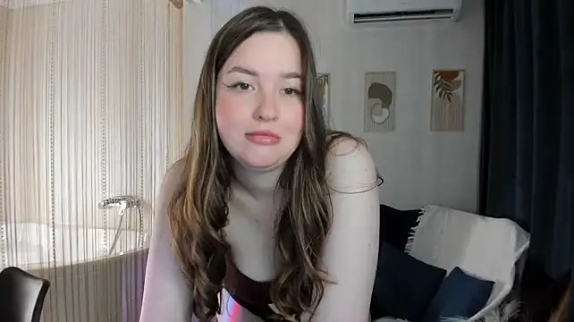 Chatroom XXX en direct de WishToBloom