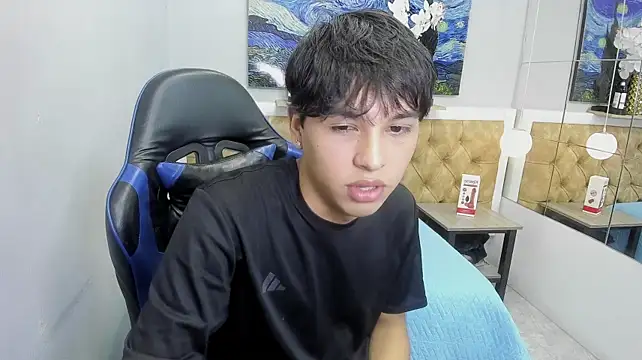 StiwenTwink 라이브 XXX 채팅