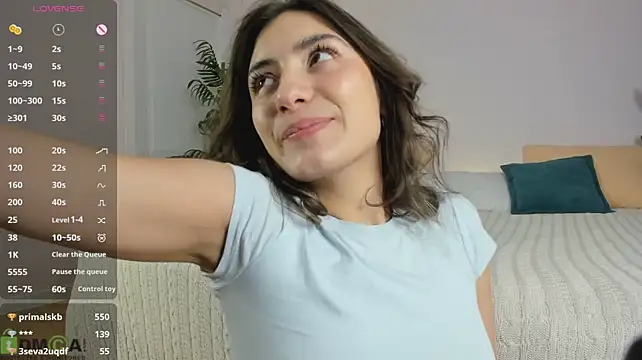 avayuzu Chat XXX in diretta