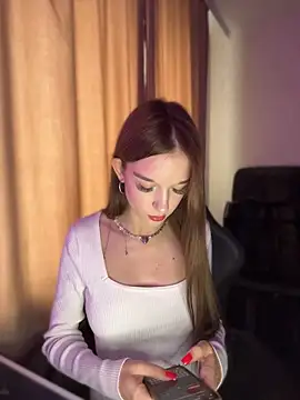 Chat +18 de AliaGlow ao vivo
