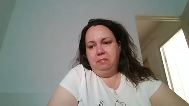Chat +18 de WendyRhoades ao vivo