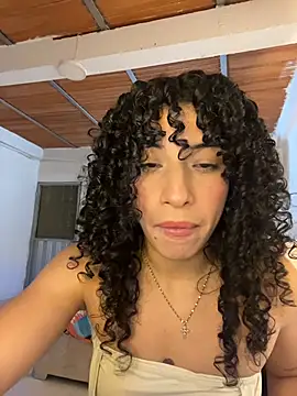 Chat XXX en directo de Miily_0