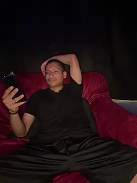 iktzx's Live XXX Chat
