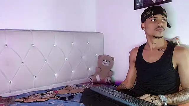 Czat XXX na żywo – Angel_foxc13
