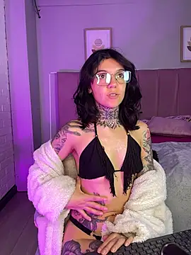 XXX chat uživo modela Lunai_gh