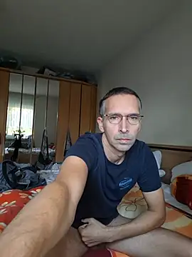 Pokazy przed kamerką – Geiler-boy313
