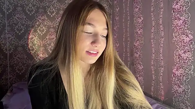 BeautifulFlower Chat XXX in diretta