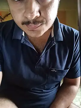 Your_Secret_Guyn Live XXX chat