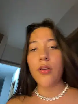 Nhefertary Chat XXX in diretta