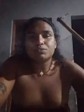 Show modela merlinda123 na web-kameri
