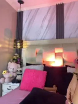 Chat +18 de BelovedChain01 ao vivo