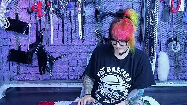 PANDORANEZZ: онлайн-секс-чат