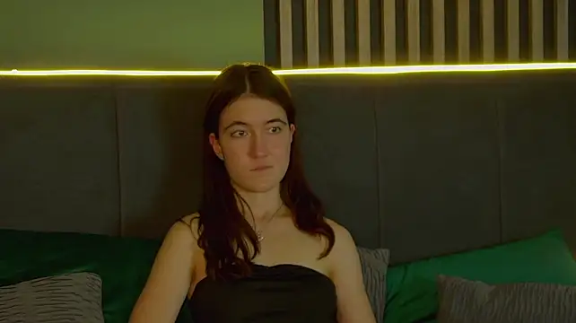 Czat XXX na żywo – AprilWulkings