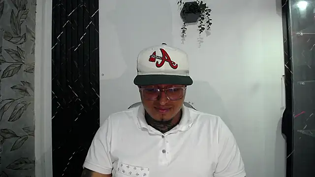 Duke_DarkBoy99 live XXX chat