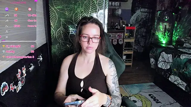 Živý XXX chat LisaFoxy_y