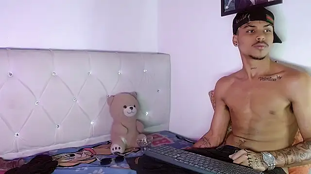 Angel_foxc13: онлайн-секс- чат